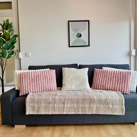Apartment Modern With Balcony Near Vienna Wiener Neudorf